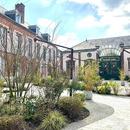 Appartement Centre Epernay Balcon & Parking Prive Épernay